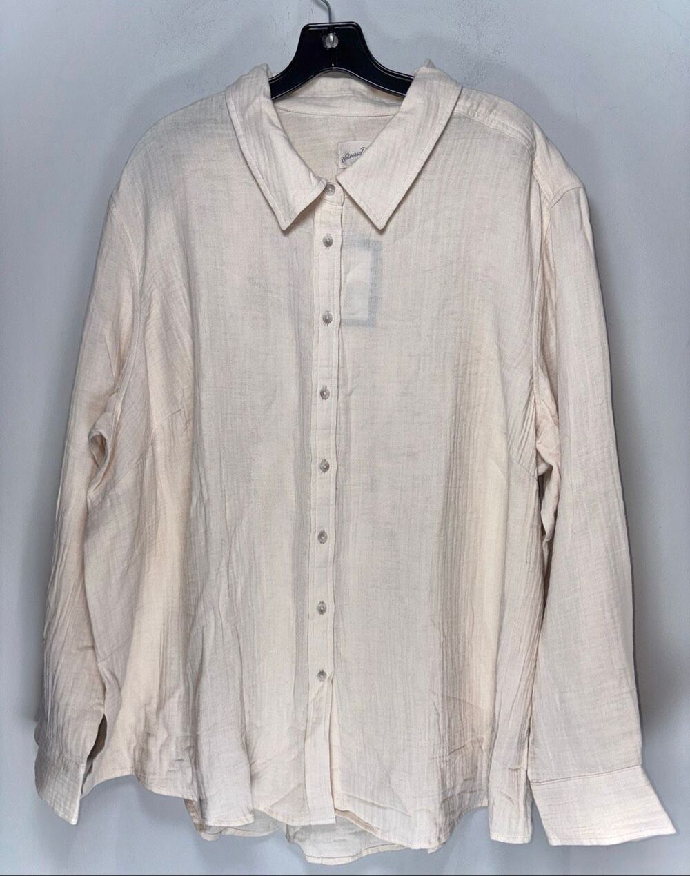 Universal Thread cream button down size 2x